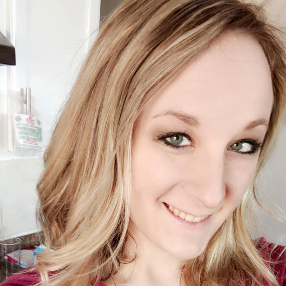 Meet your Posher, Melissa